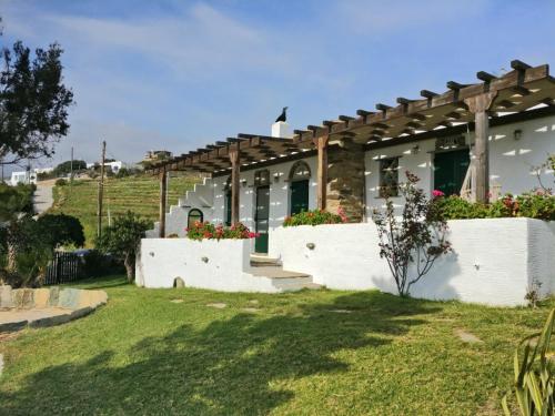 Κήπος έξω από το Laggades Relaxing House