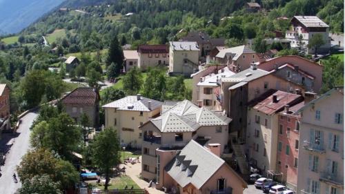 Loftmynd af 2 pièces centre village