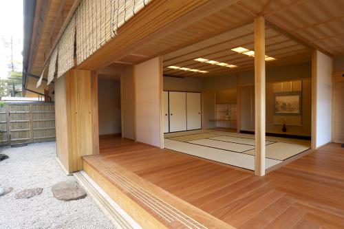 Maru Izumiyacho – Photos 5