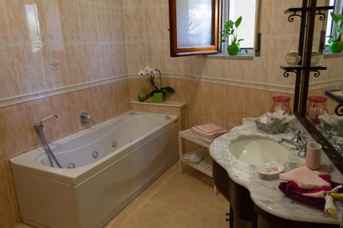 Ванная комната в Flower's Home