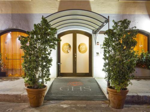 
The facade or entrance of Hotel Vecchio Borgo
