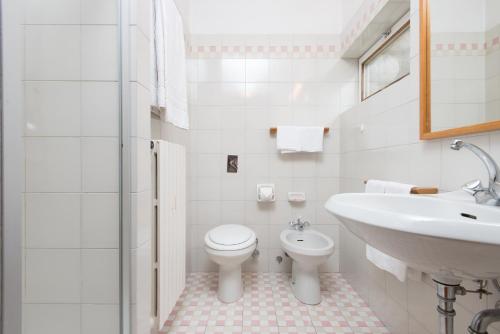 Kúpeľňa v ubytovaní Appartamenti Corte Residence