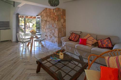Posedenie v ubytovaní Finca Arbequina