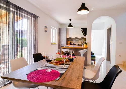 Gallery image of VILLA STELLA JURICANI in Umag