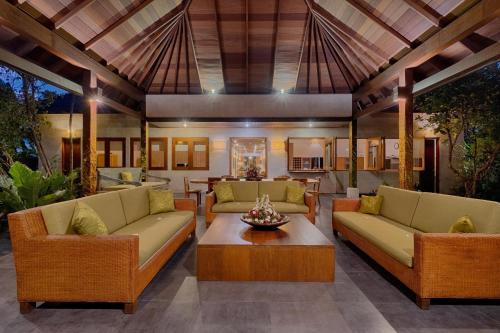 Χώρος καθιστικού στο Ketewel Villa by Sanga Sanga Hospitality
