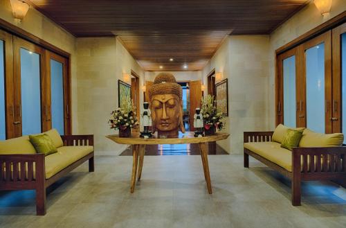 Χώρος καθιστικού στο Ketewel Villa by Sanga Sanga Hospitality