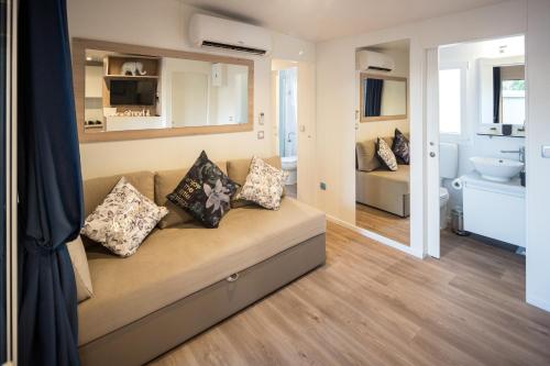 Fotografie z fotogalerie ubytování Mobile Home HappyNest v destinaci Biograd na Moru