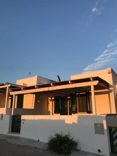 Foto dalla galleria di Villetta Chiara a Torre Vado