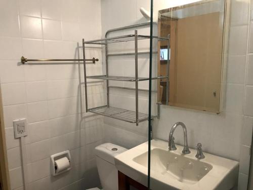 A bathroom at ApartFlorida3