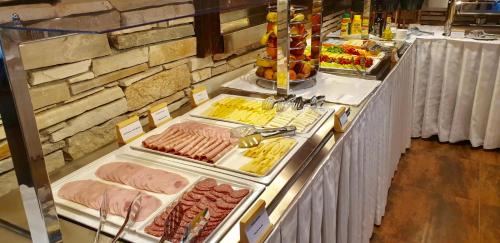 Makanan di atau berdekatan aparthotel ini