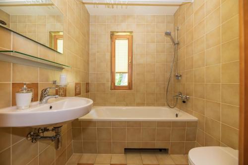 Gallery image of Vila PRI Rouzes in Palanga