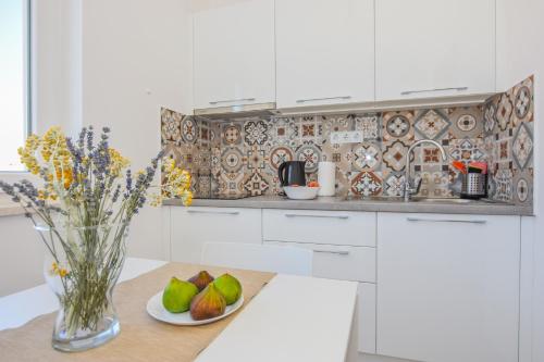 Dapur atau dapur kecil di Villa Magena - Modern Apartments in Pag Center