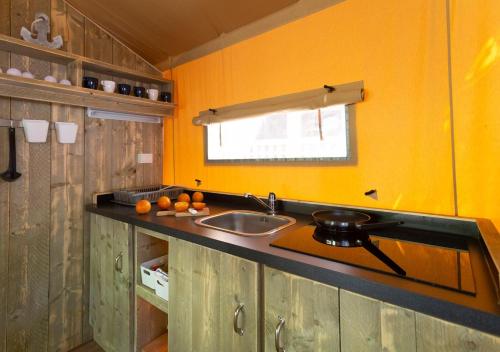 Gallery image of Fisherman's glamping village in Klimno