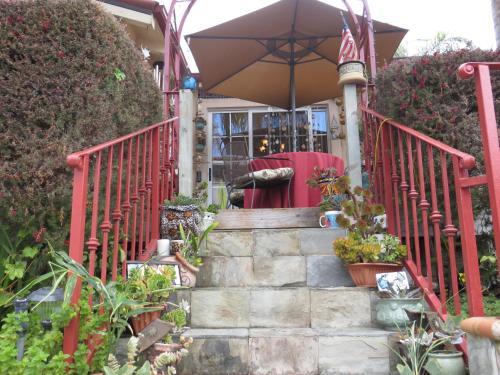 Always Inn San Clemente Bed & Breakfast by Elevate Rooms