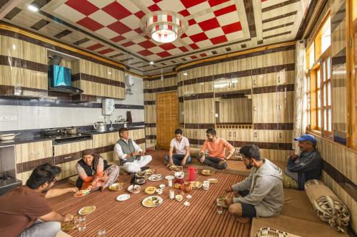 Gallery image of Zostel Homes Kotkhai (Shimla) in Shimla