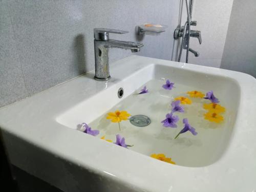 Φωτογραφία από το άλμπουμ του Brownies Villa σε Unawatuna