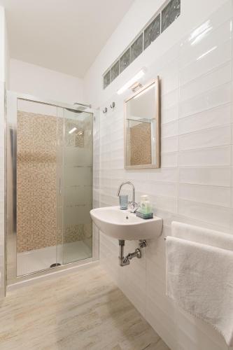 Stars Luxury Apartments 1