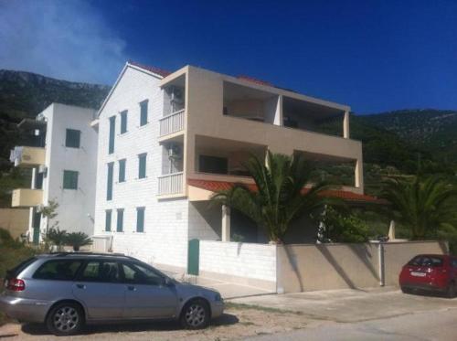 Apartments Josip - Sea view & Mountain view