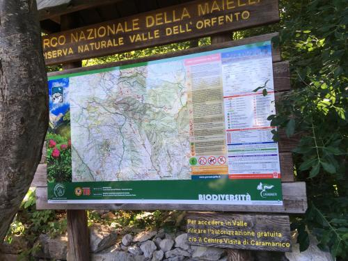 a sign for the top mexicanalamalamalamalamalamalamalam valley at Residence ELIOS in Caramanico Terme