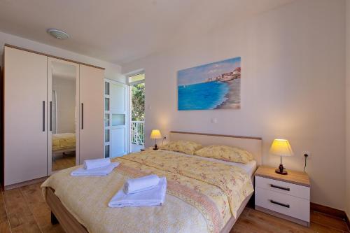 Apartment Paradiso