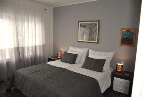 Apartment with heated pool, Villa Regina