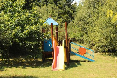 Area giochi per bambini di Theasis-Igloo