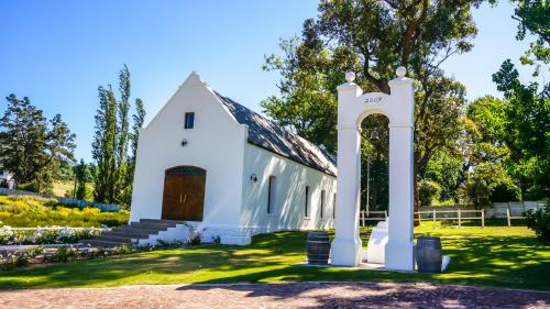 Κήπος έξω από το Zorgvliet Wines Country Lodge