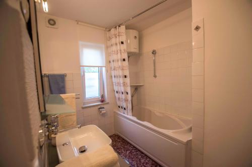 Ванна кімната в "Andrija" apartmen's
