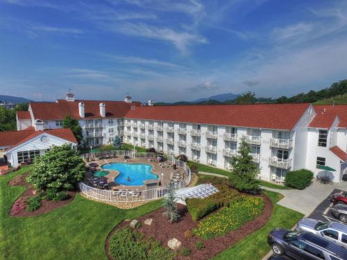Gallery image of The Inn at Apple Valley, Ascend Hotel Collection in Pigeon Forge
