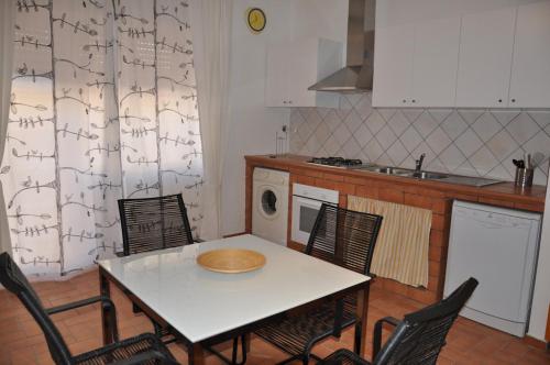 Sweet Home Holidays – Photos 2