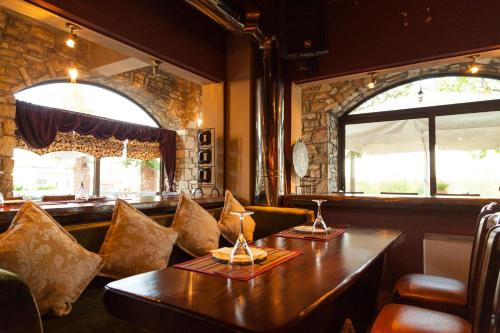 Posezení v ubytování Aiolides Hotel