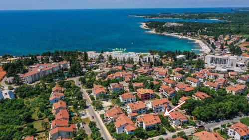Apartment Nola by Rent Istria