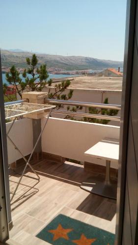 Μπαλκόνι ή βεράντα στο Apartment Pepo Pag