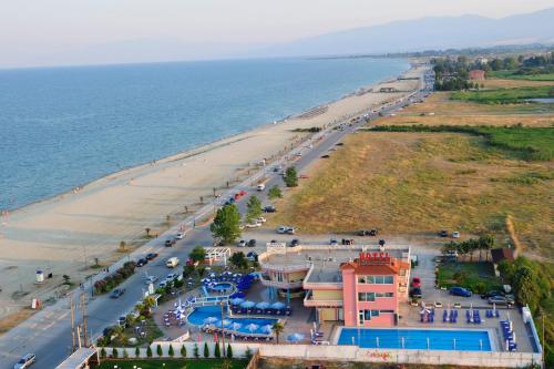 an aerial view of a resort and the beach at Hotel Aperio in Paralia Katerinis