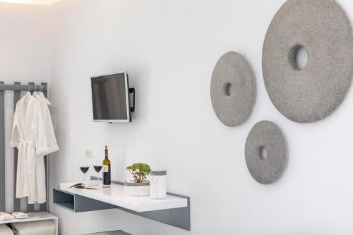 Телевизор и/или развлекательный центр в Crystal Mare Suites