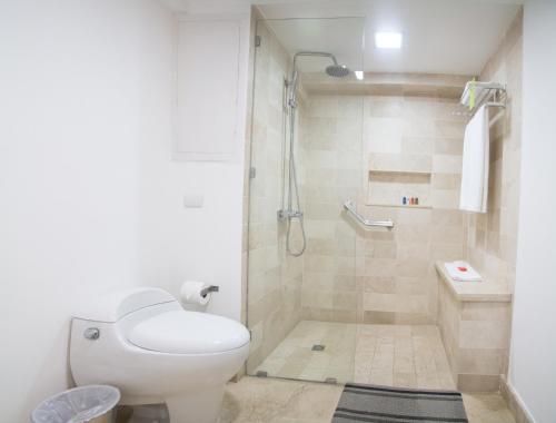 Kylpyhuone majoituspaikassa Radisson Hotel Santo Domingo