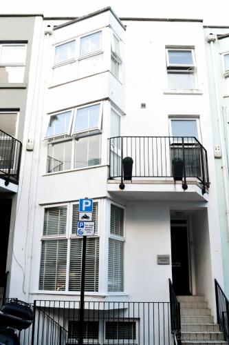 Beachside House photo 6