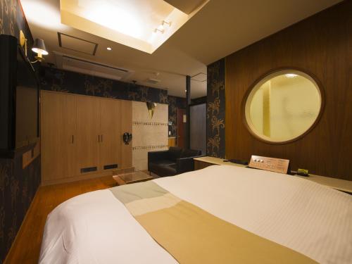 Hotel Crest Kinshicho (Adult Only)