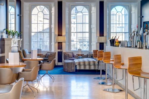 Gallery image of Apex Waterloo Place Hotel in Edinburgh