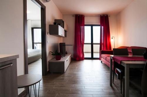 GuestHost - Fonte Laurentina Apartments