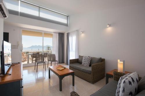 Cabot Siller Apartment