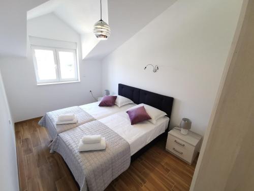 NEW Apartments 9 minutes from Split airport