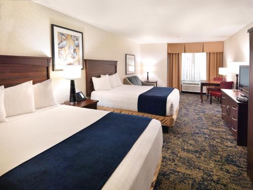 Crystal Inn Hotel & Suites - Salt Lake City Image