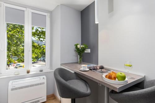Η κουζίνα ή μικρή κουζίνα στο InCenter Apartments Rijeka