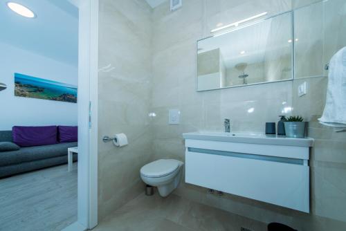 Koupelna v ubytování Apartmani Spiline - Mia