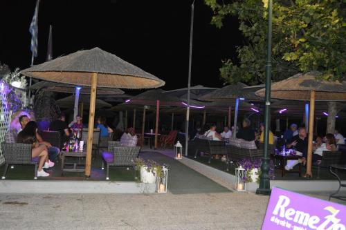 Gallery image of GLIKERIA ROOMS in Olympiaki Akti