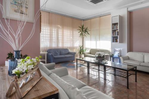 Photo de la galerie de l'établissement Hotel Tiffany's, à Cattolica