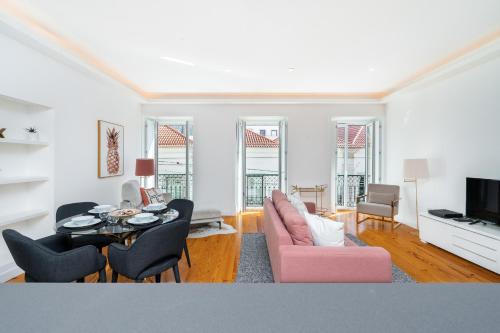 LXLUXHOME - Combro Luxury Apartment