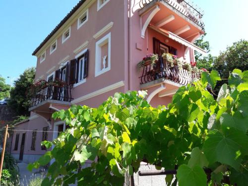APARTMAN LUŠETIĆ