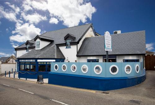 Gallery image of The Wooden House - Room Only Accomodation in Kilmore Quay